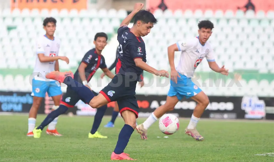 Estudiantes derrota a Cruz Azul en casa