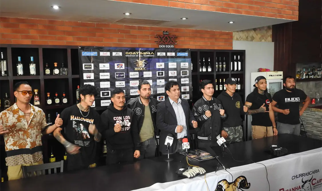 En presencia de los medios de comunicación se llevó a cabo la rueda de prensa oficial. Cortesía
