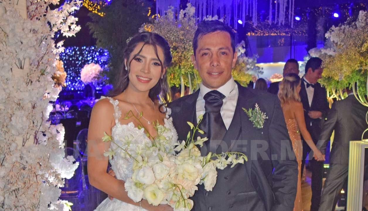 Evelyn y Luis Ángel protagonizan emotivo enlace