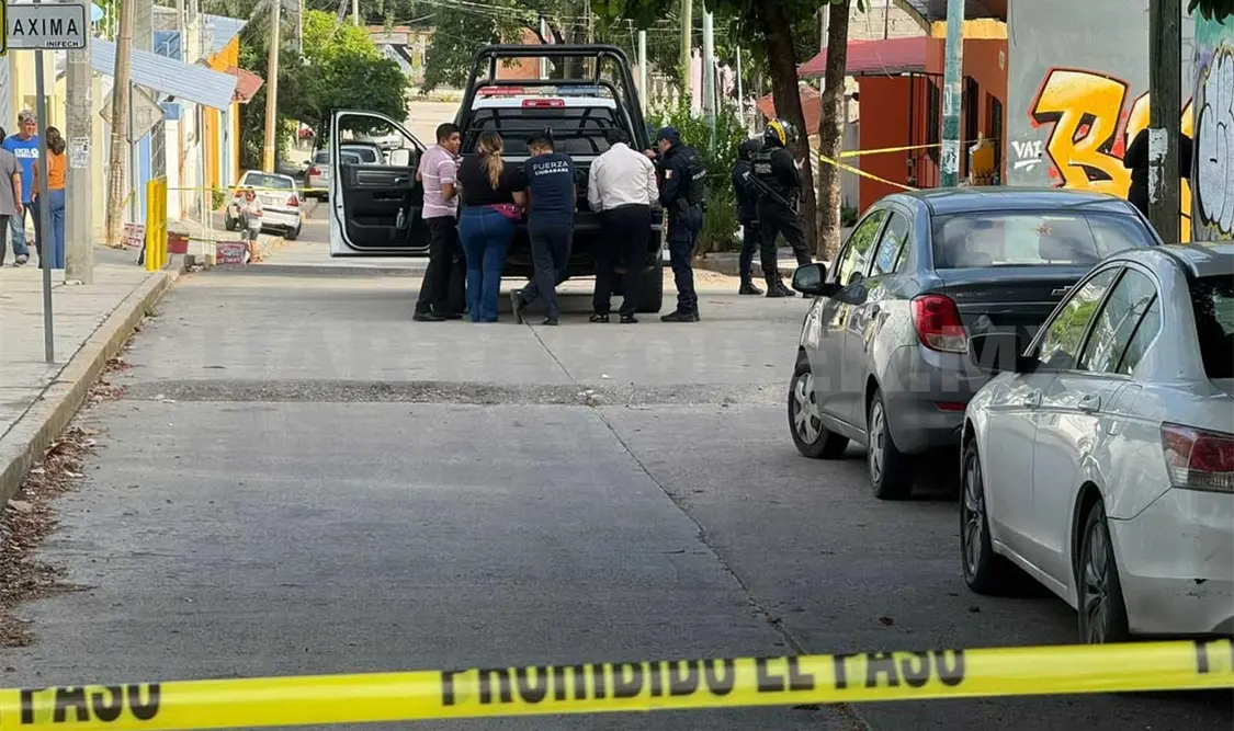El dedo fue encontrado frente a una primaria, ayer por la mañana. Ulises Villalobos / CP