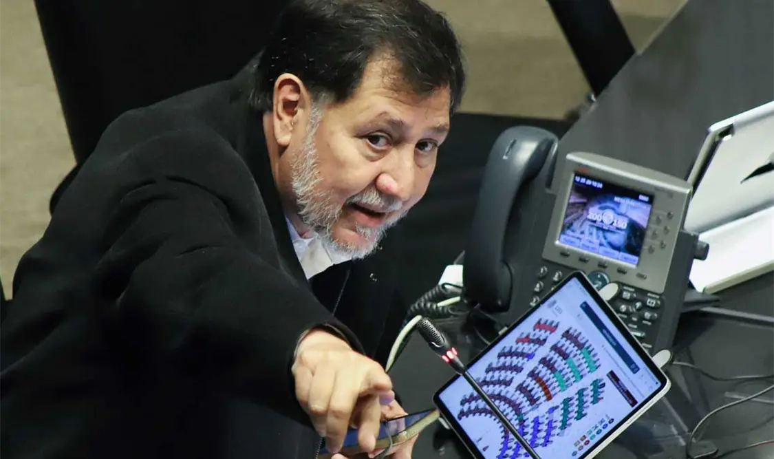 Fernández Noroña hizo un reconocimiento al ministro Alberto Pérez Dayán. Cortesía