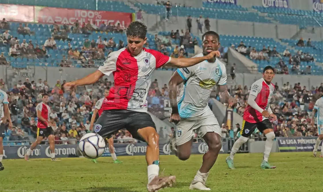 Tapachula FC celebró en casa el gol de Alexander Espinosa que aseguró la victoria. Cortesía