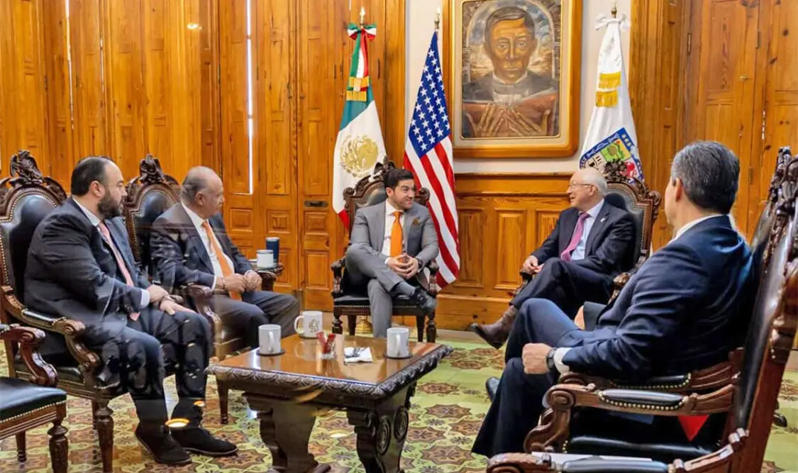 Samuel García y Ken Salazar mantienen reunión con lideres del sector privado. Cortesía