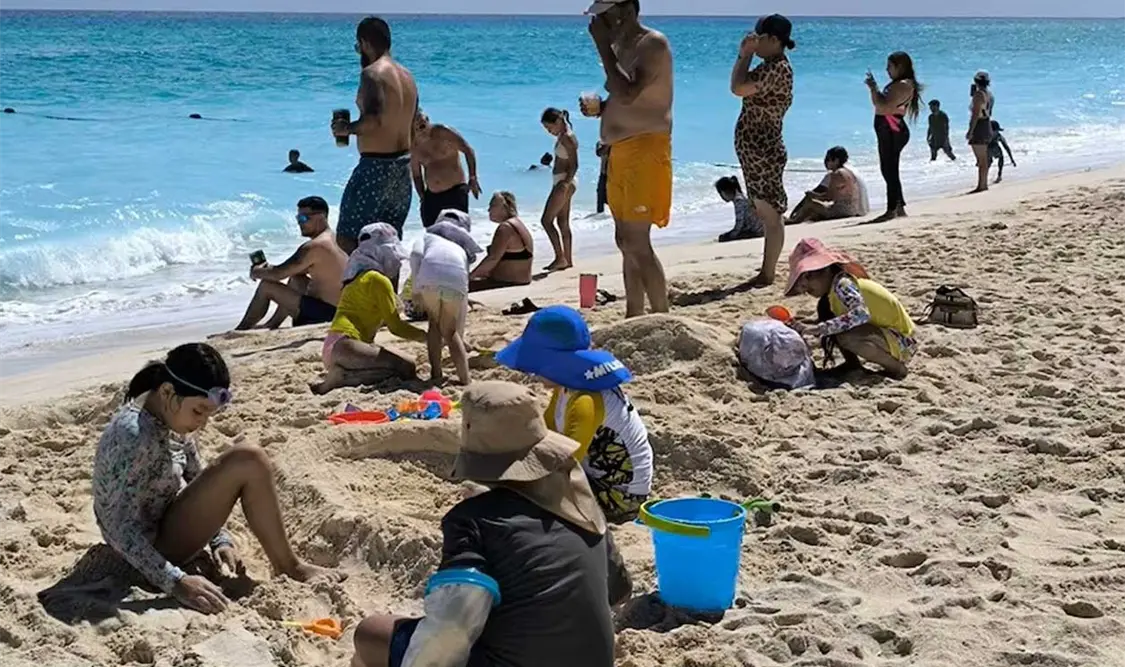 Por estrato social, quienes más disfrutaban de las playas en esa época pertenecían a la clase media. El Universal