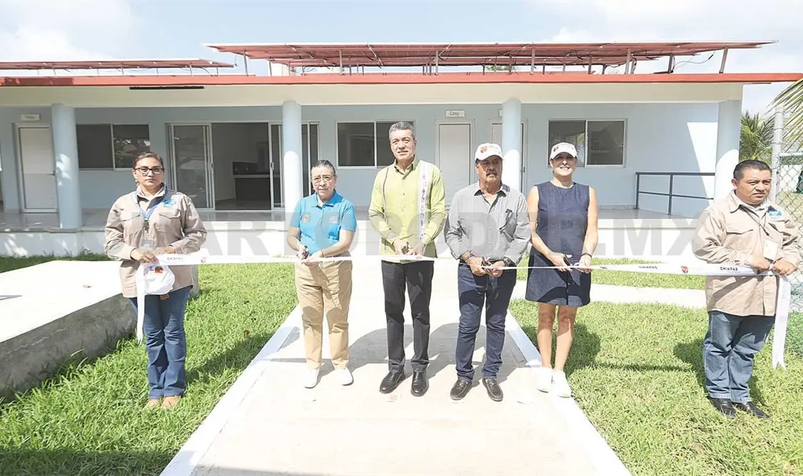 El gobernador visitó la costa de Chiapas para entregar estos espacios que se dedican a proteger las tortugas. CP