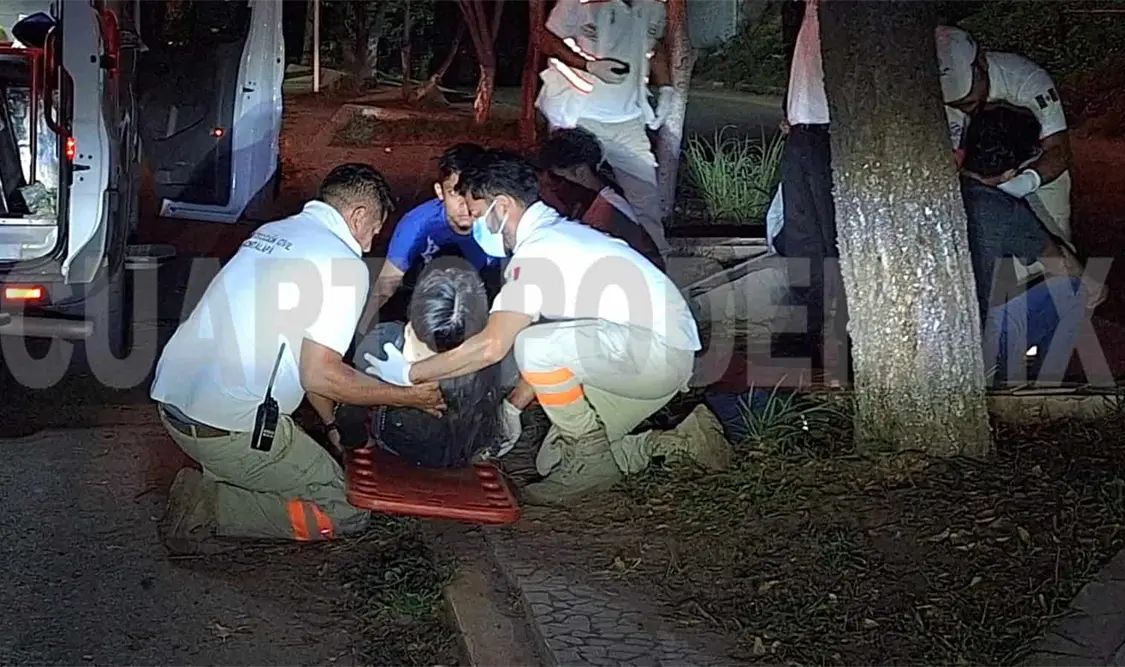 Quedan policontundidos al accidentarse