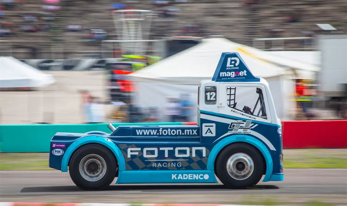 Tractocamiones al rojo vivo en la Súper Copa