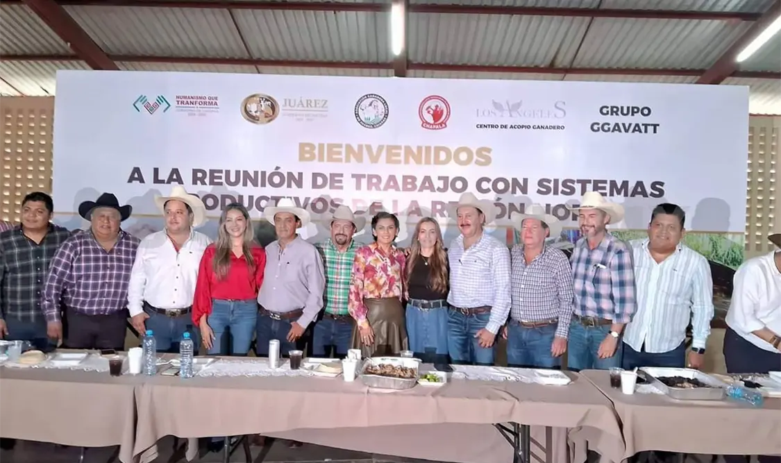 Encabeza Barba Arrocha reunión con varios ediles