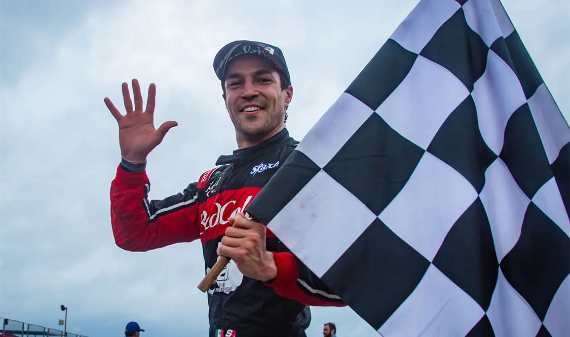 Salvador de Alba Jr. logra su quinto título