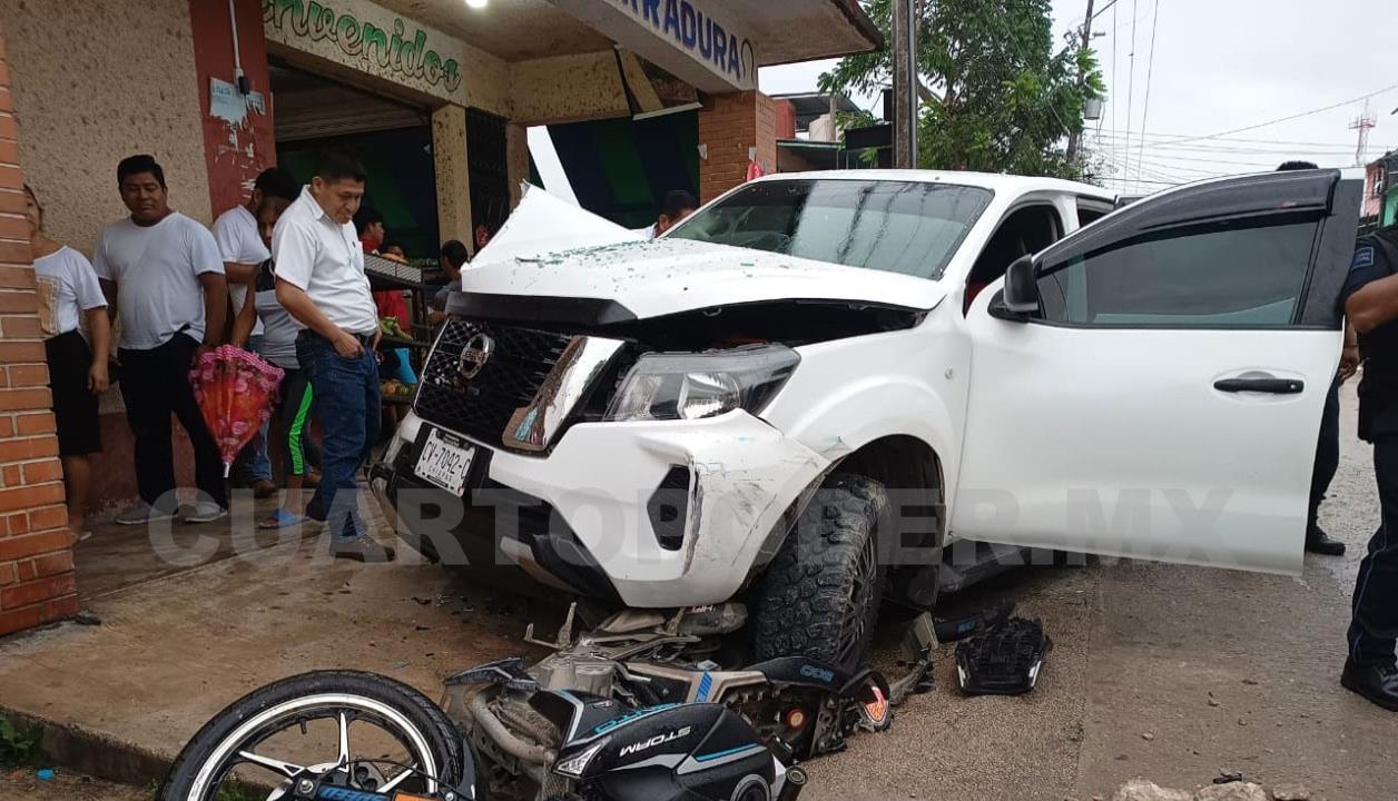 Causa accidente y trata de escapar