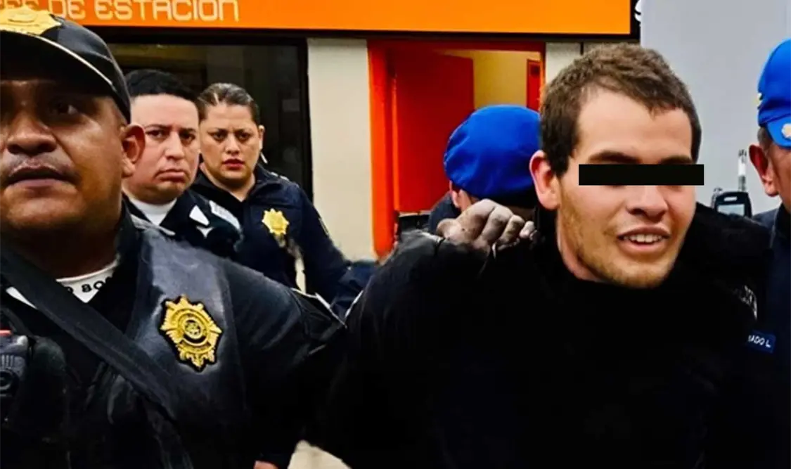 Hombre agrede a personas con un cuchillo
