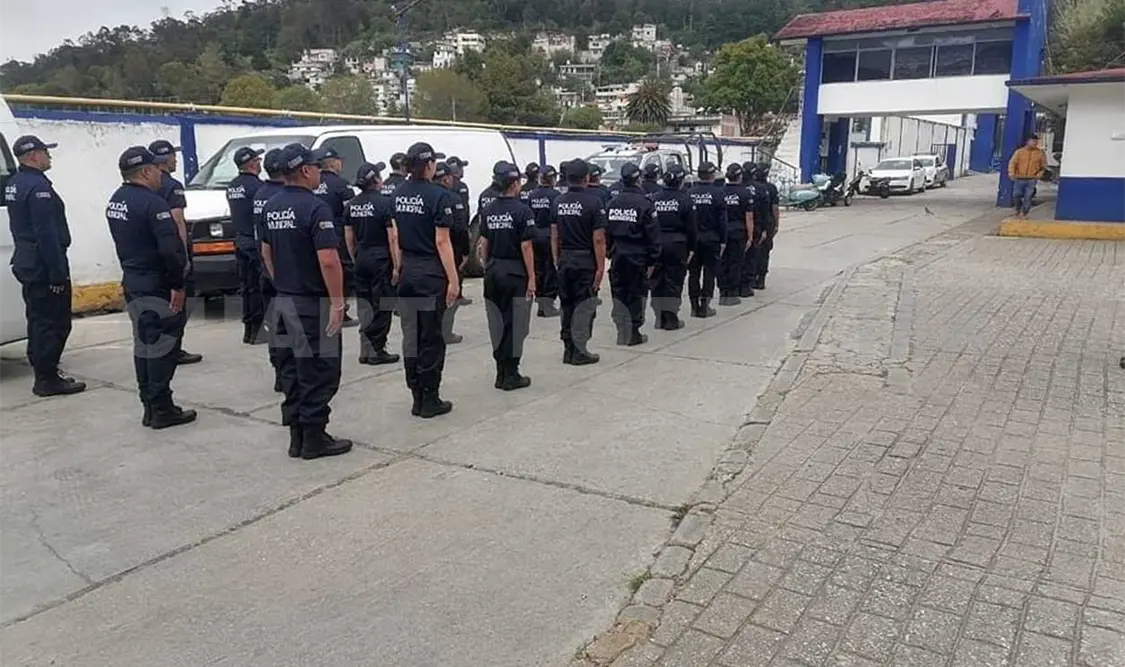 Capacitan a nuevos elementos de la policía