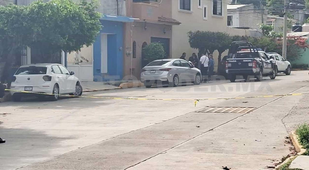 La asesinan a golpes al interior de su casa