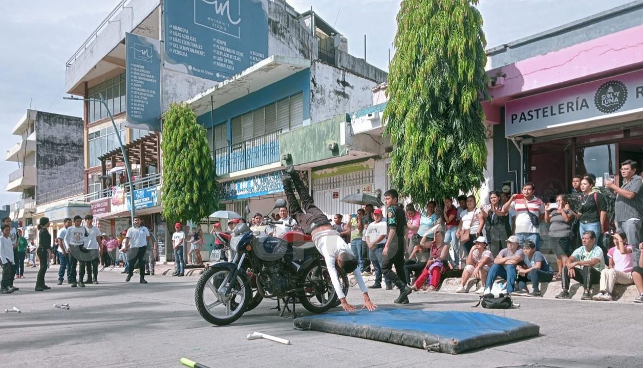 Realizan tradicional desfile revolucionario en Tapachula