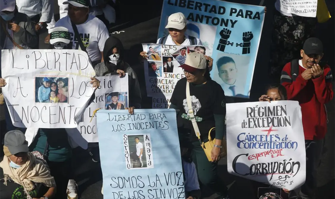 Trabajadores toman las calles de la ciudad