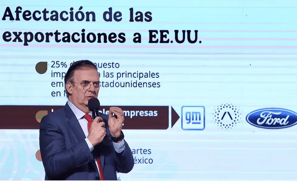 “Es un tiro en el pie”, responde Ebrard a amenaza de Trump sobre subir aranceles; afectaría al sector automotriz, destaca