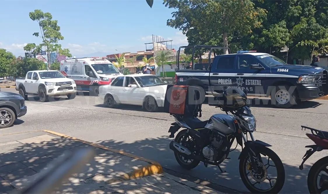 Muere mujer al caer en dren pluvial