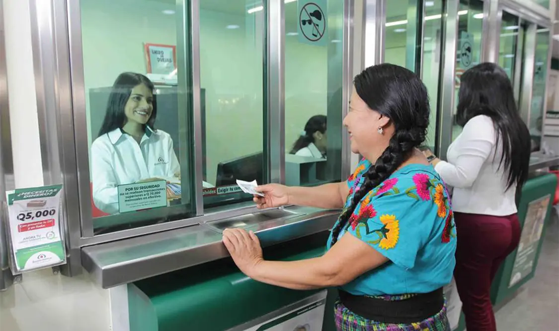 México cerraría con 65 mil mdd en remesas en 2024