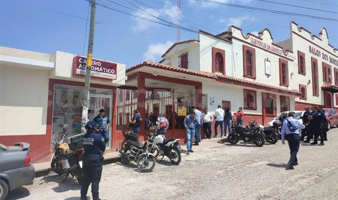 Caja Popular San Juan Bosco, funciona con normalidad
