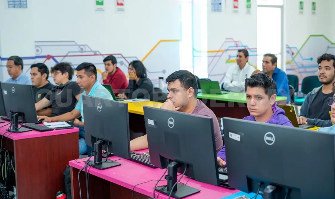 Lanzan Diplomado en Diseño de Circuitos en el Iteso