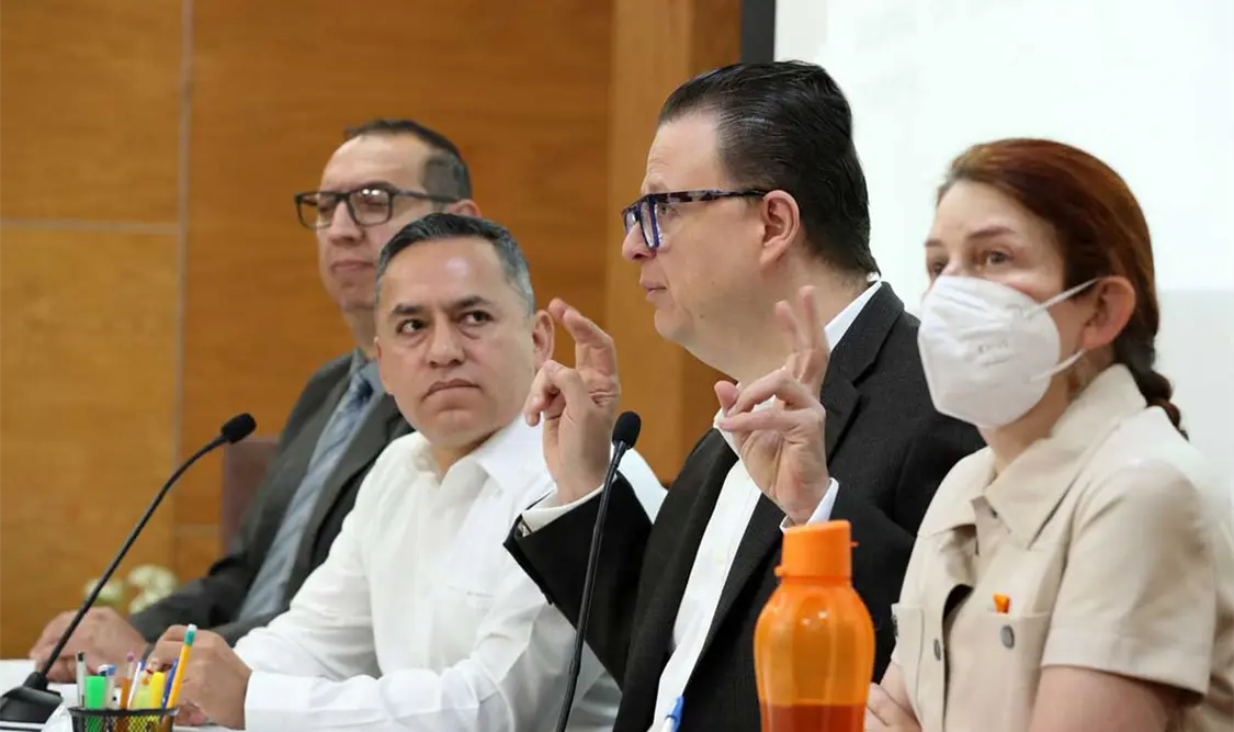 Cuestionan desaparición de Sala Regional