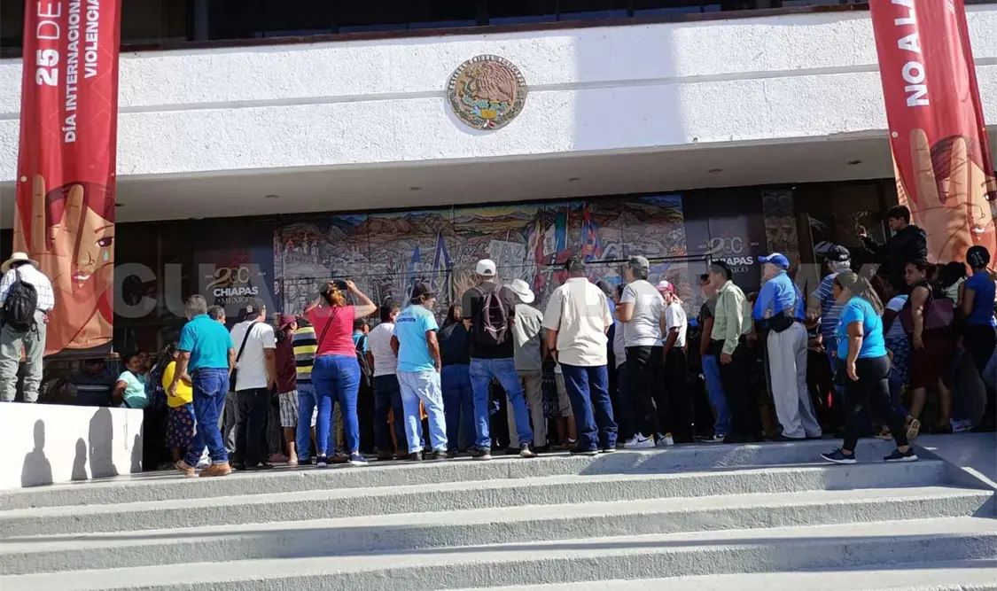 Colonos piden atender peticiones