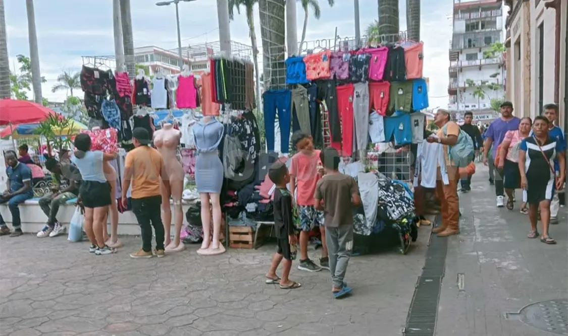 Empresarios inconformes por instalación de tianguis