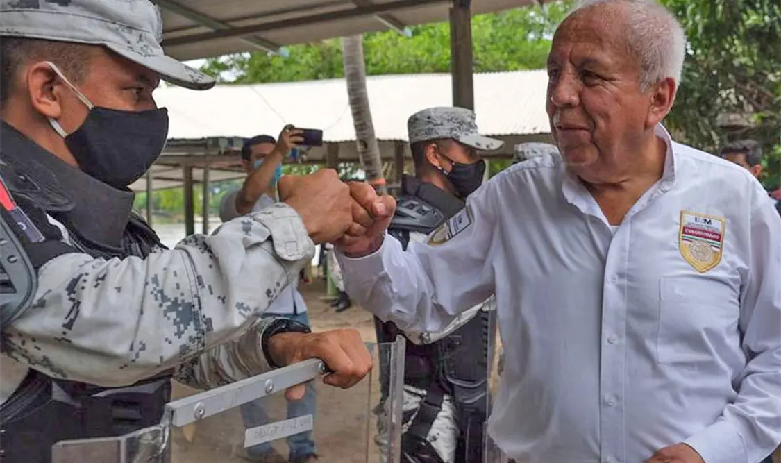 Garduño cambia sede de firma periódica