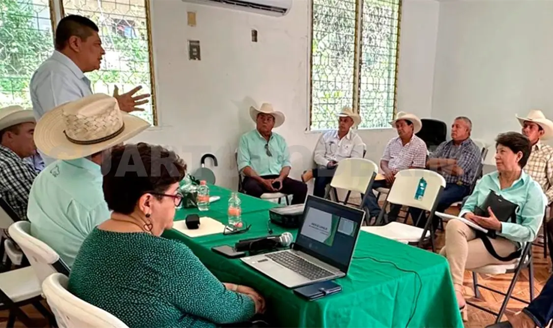 Gremio ganadero respalda nuevo cargo de Llaven