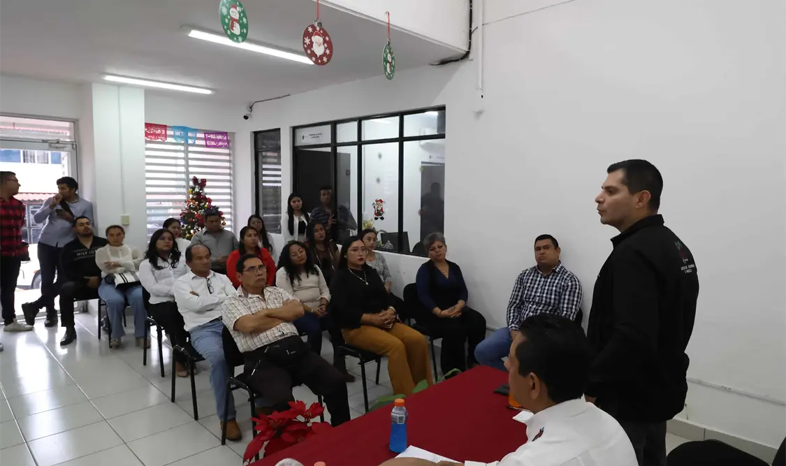Secretario de Seguridad del Pueblo y Fiscal General del Estado visitan la Fiscalía de Distrito Selva.