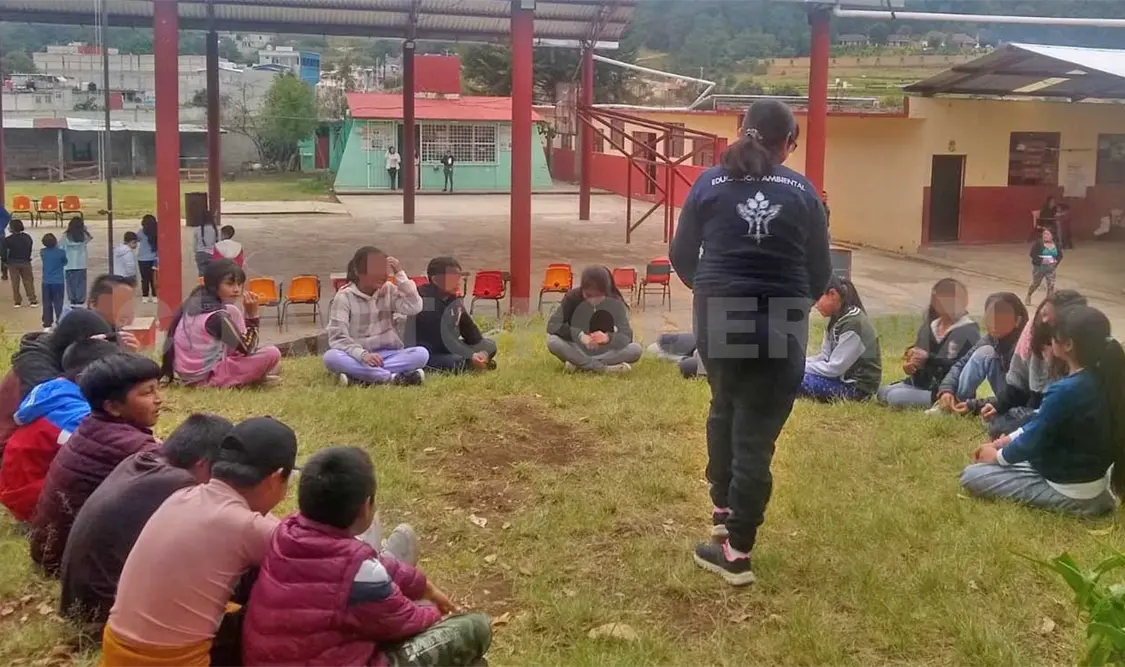 Los ecologistas agradecieron la invitación de la Brigada Educación Ambiental. Manuel Martínez / CP