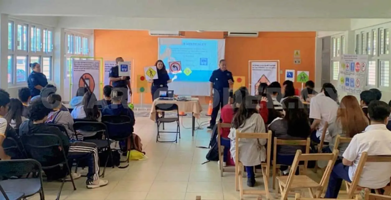 Imparten capacitación en materia de educación vial