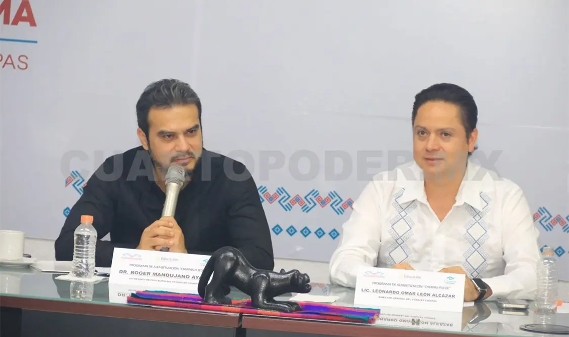 Se reune Mandujano Ayala con director del Conalep