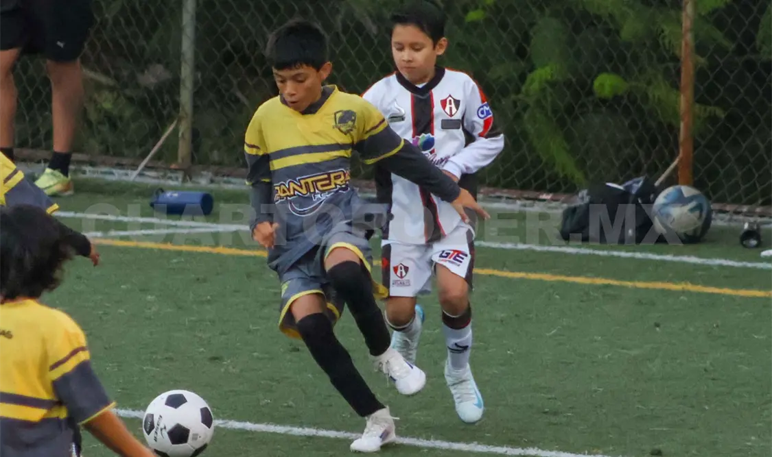 Panteras FC arrasa con Atlas Tuxtla