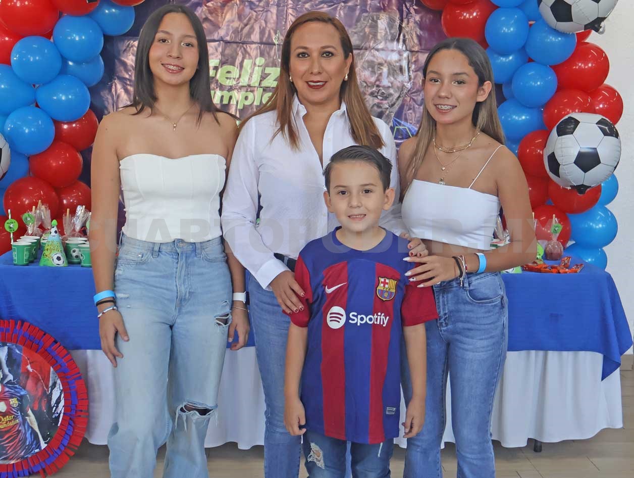 Abrazos y regalos para Robertony