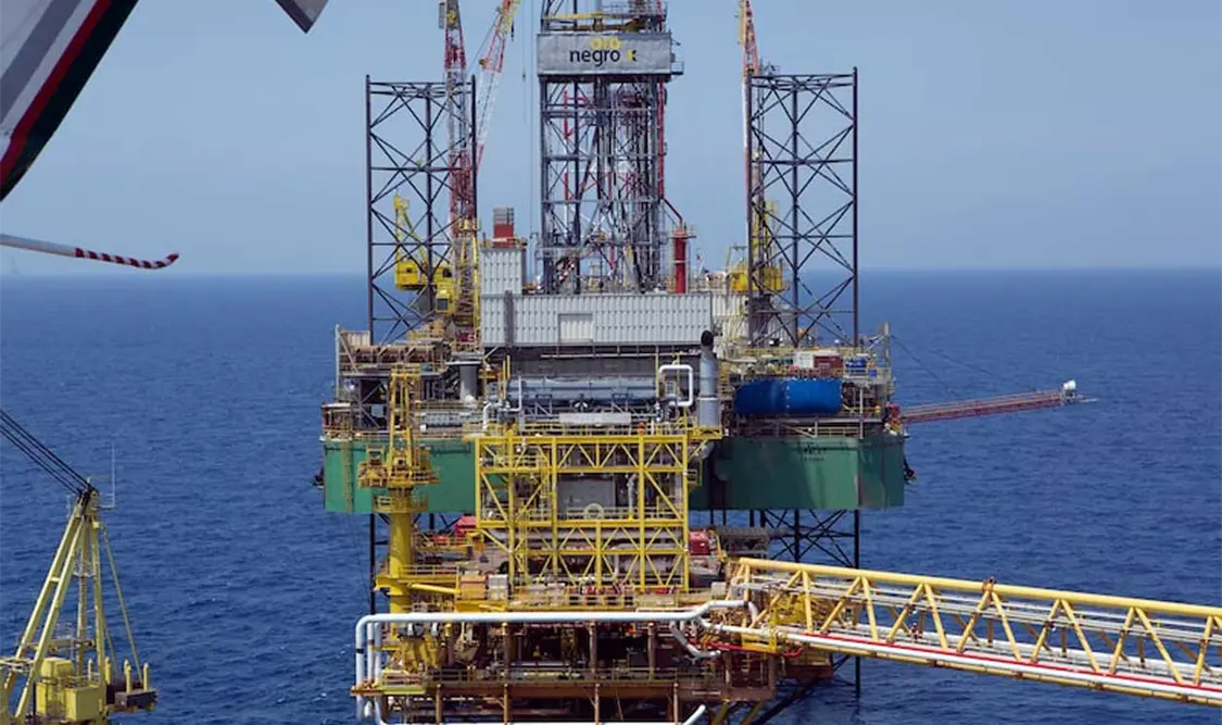 Implementan programa de coberturas petroleras