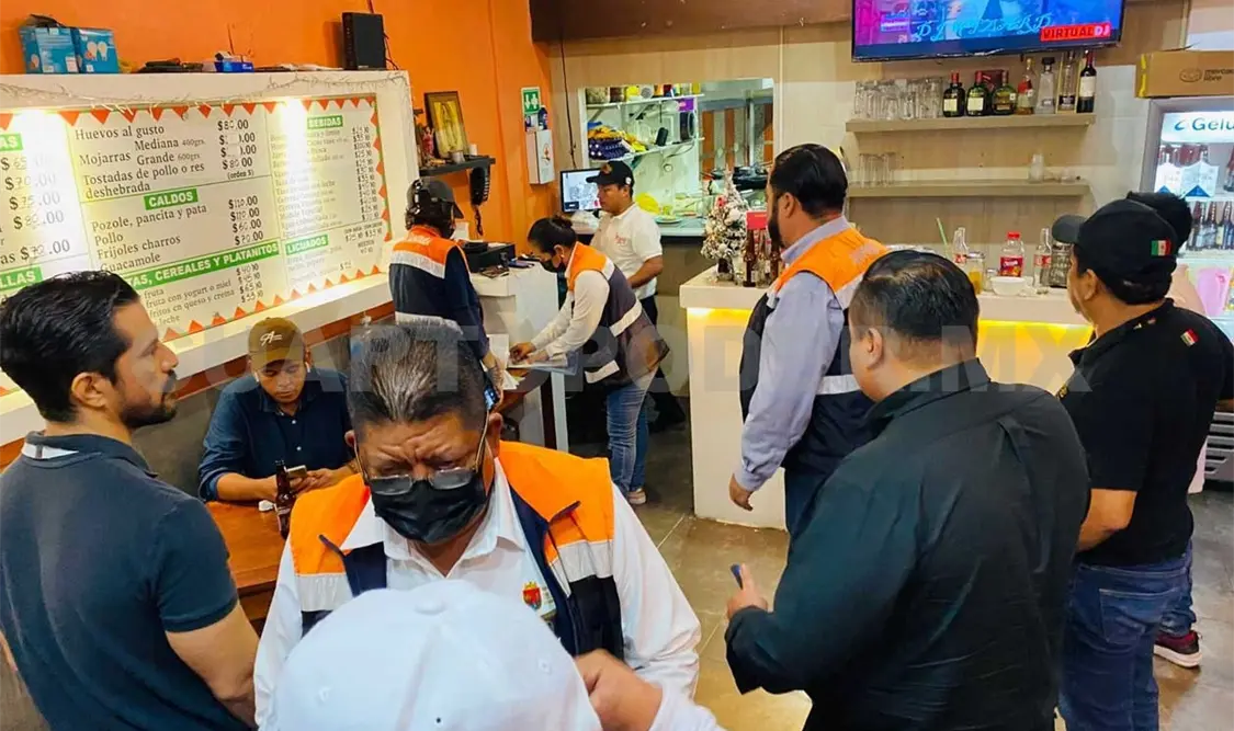 Clausuran cinco negocios durante primer operativo