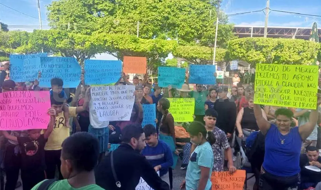 Migrantes piden ayuda a Claudia Sheinbaum