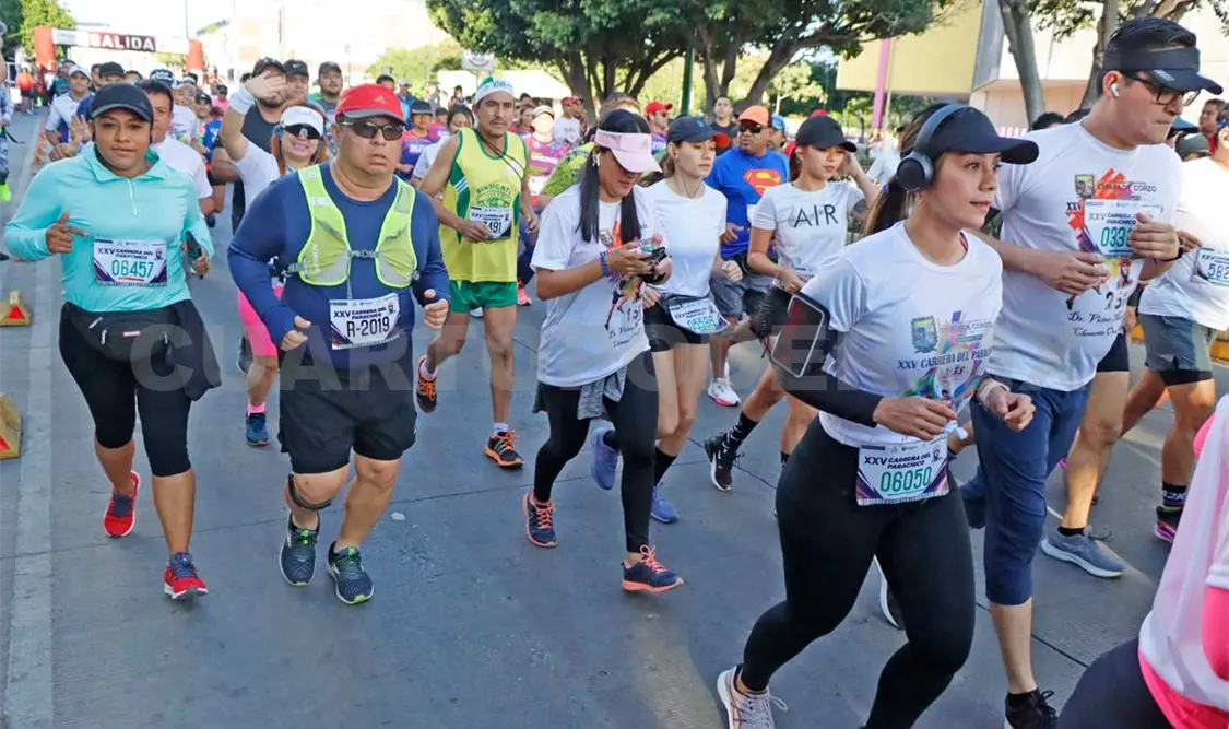 Todo listo para entregar folios y playeras