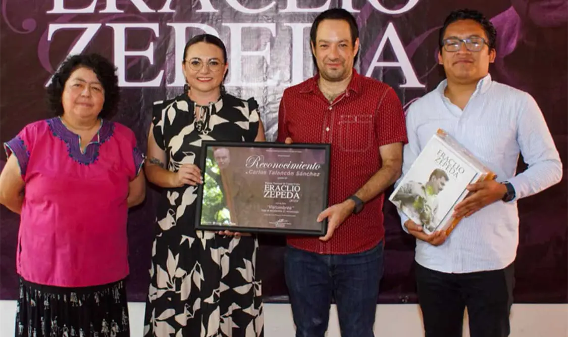 Carlos Talancón Sánchez recibió el Premio Nacional de Cuento Corto Eraclio Zepeda. Cortesía