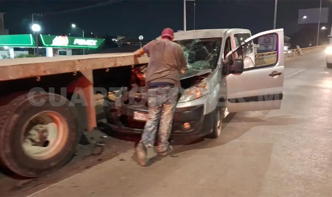 Doble accidente salda con tres lesionados