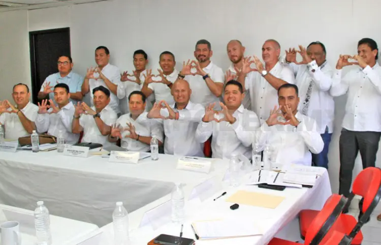 Realizan primera reunión  de delegados del Indeporte