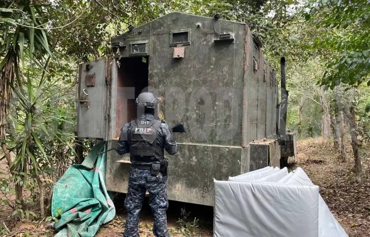 Pakales realizan operativos en Frontera Comalapa