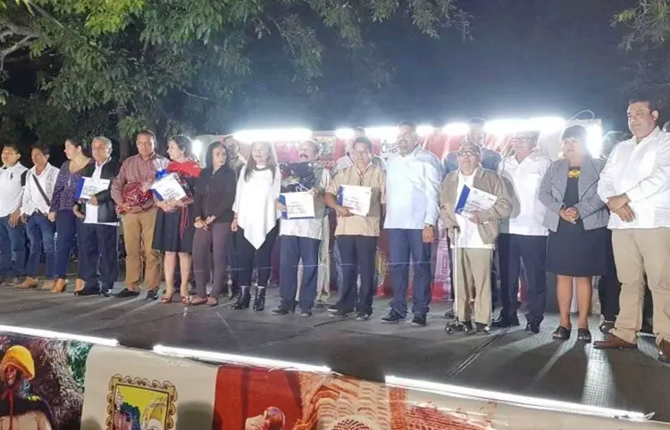 Reconocerán a parachicos de antaño