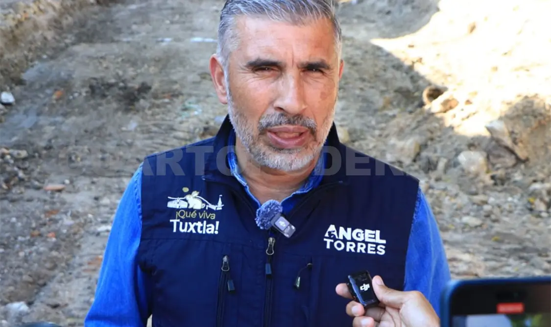 Constata Ángel Torres avance de pavimentación