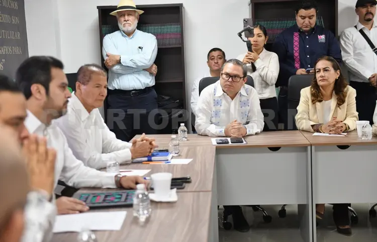 Participa Unach en instalación de Consejo