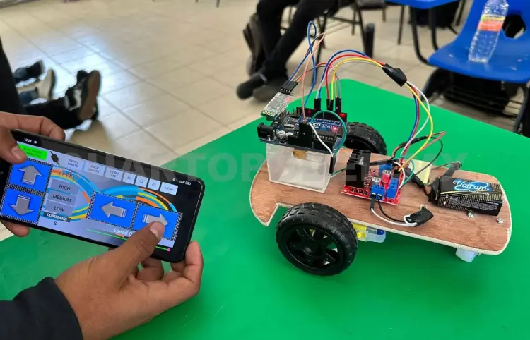 Estudiantes innovan con  programación en Arduino
