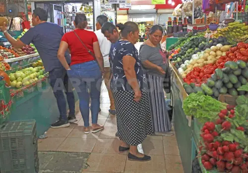 Requieren chiapanecos 7 mil pesos mensuales
