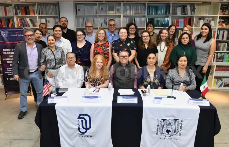 Estrechan vínculos de colaboración con Grinnell College