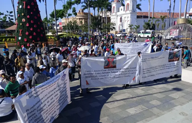 Siguen protestas contra director de Coapatap